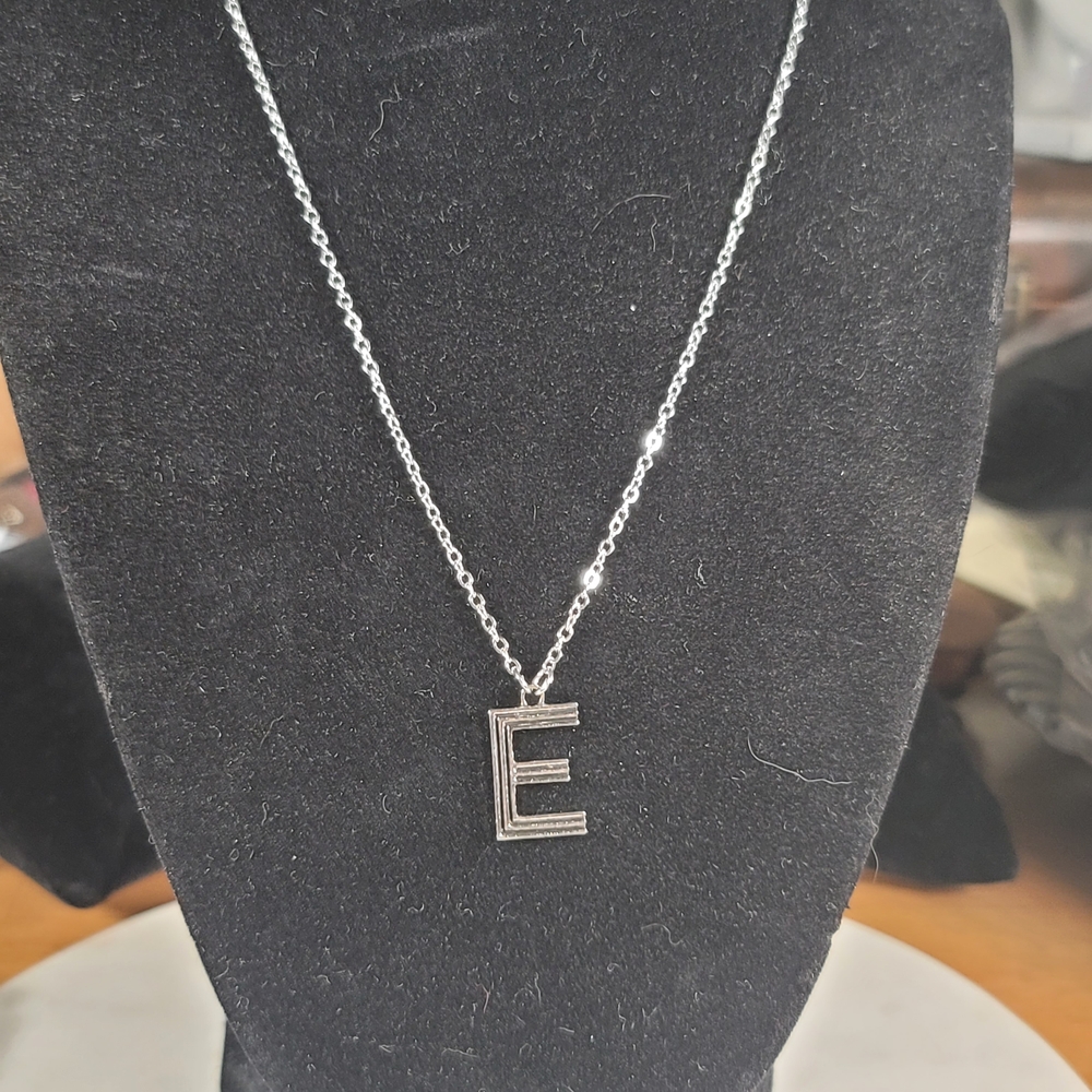 Silver Initial 'E' Pendant Necklace Set